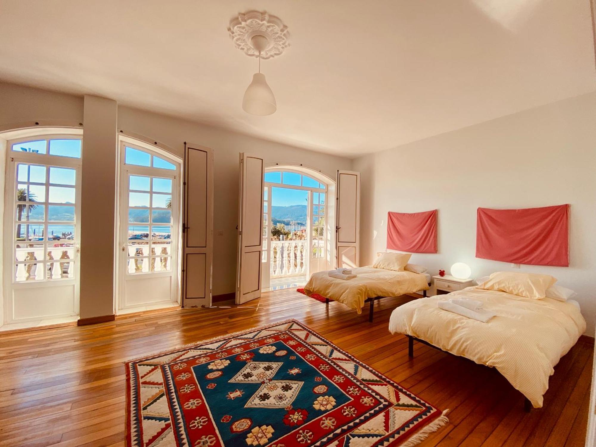 Alameda House Villa ซานตามาร์ตา เด ออร์ติเกรา ภายนอก รูปภาพ