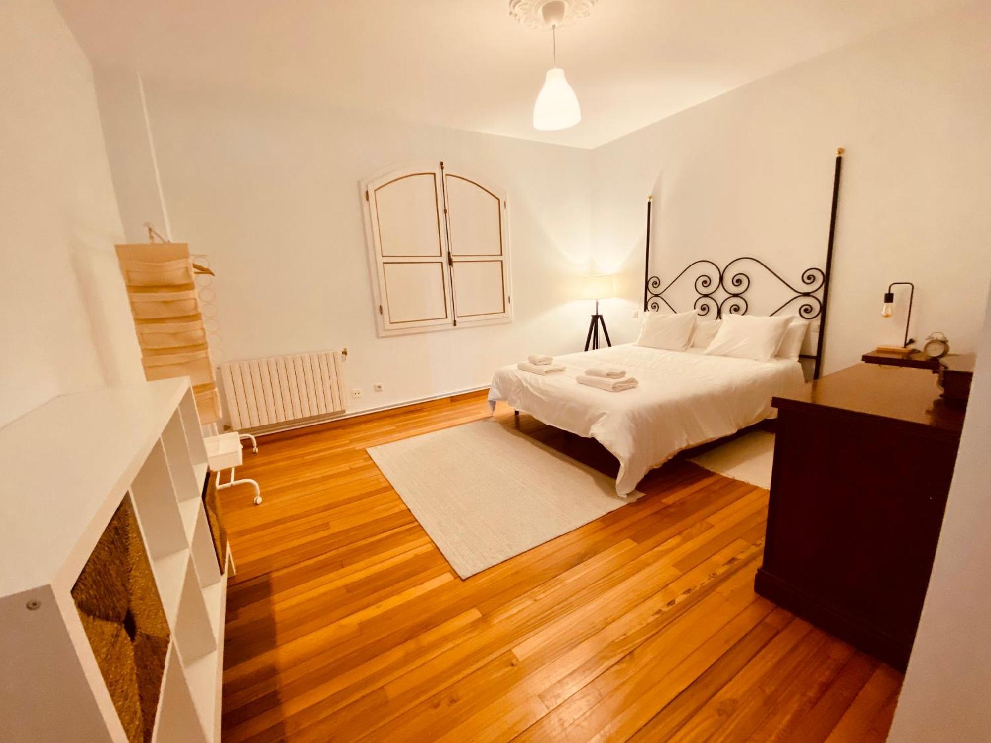 Alameda House Villa ซานตามาร์ตา เด ออร์ติเกรา ภายนอก รูปภาพ